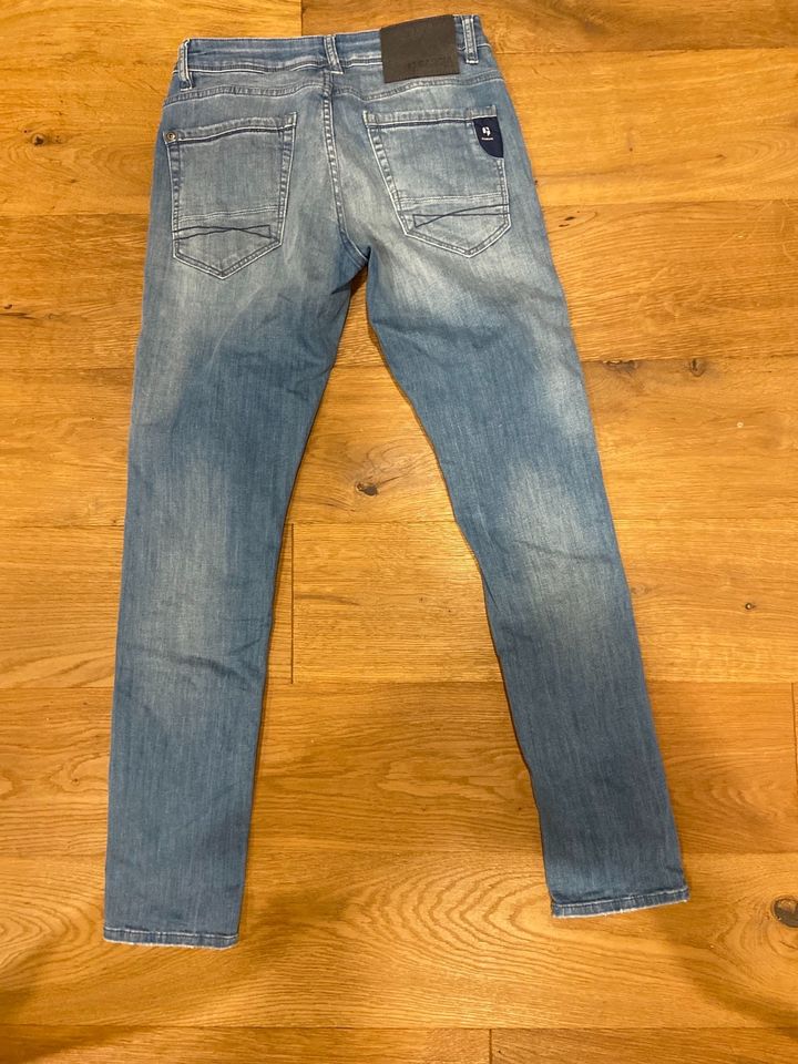 Garcia Jeans Slim Fit Gr. 26 in Höpfingen