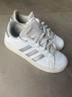 Adidas Sneaker weiß 36 Silber Rheinland-Pfalz - Mainz Vorschau