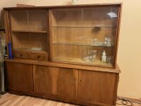 Wohnzimmerschrank mit Glas und Fernsehschrank antik, 50er Jahre Sachsen - Netzschkau Vorschau