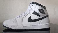 Nike Air Jordan 1 Mid- Reverse Panda Gr. 43 Nordrhein-Westfalen - Remscheid Vorschau