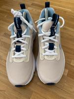 Nike Air Max Intrlk Lite Größe 38,5 Nordrhein-Westfalen - Kreuztal Vorschau