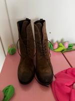 Prada Stiefeletten Gr. 41 NEUwertig Düsseldorf - Düsseltal Vorschau