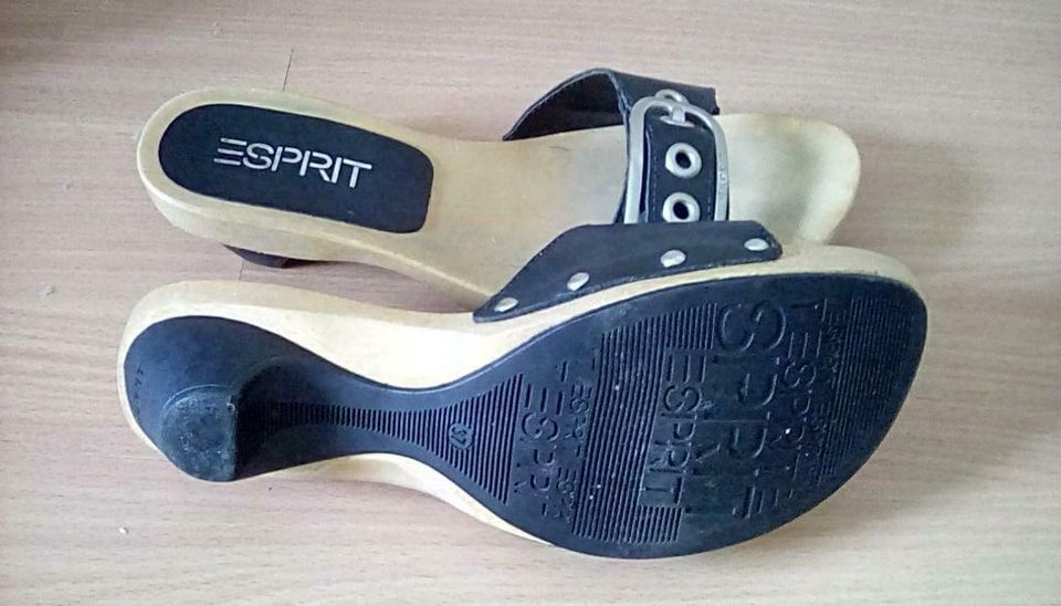 Clogs,ESPRIT in Euskirchen