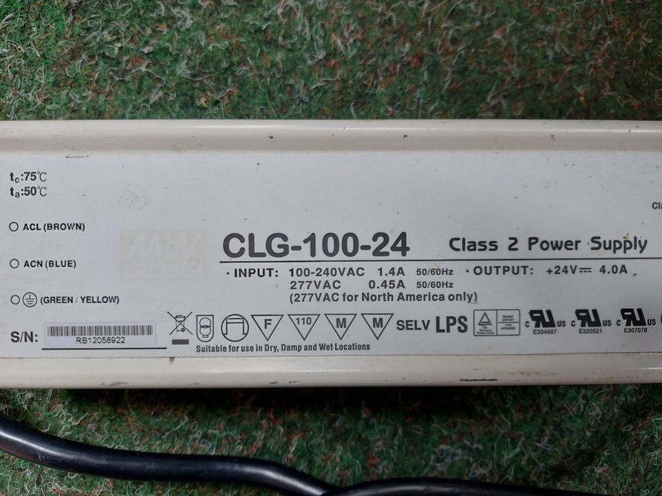 LED Netzteil 12V 60W Mean Well HSG-70-12 Schaltnetzteil Trafo Netzgerät
