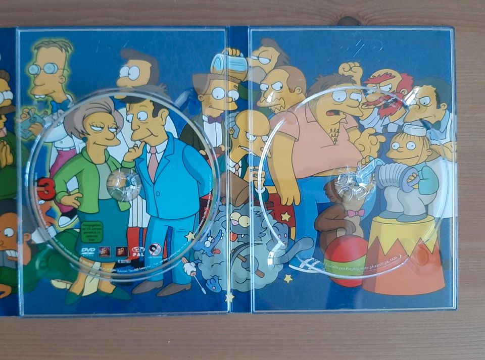 Die Simpsons Season 1 - 4, 7 + 2 DVDs in Wickede (Ruhr)