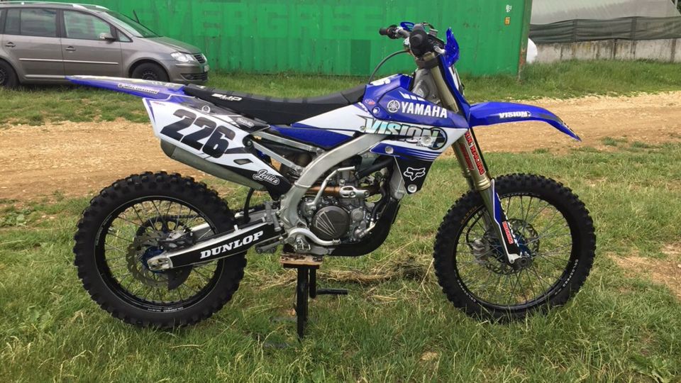 Yamaha YZ 250 f in Hohentengen