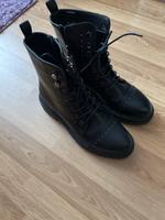 Stiefeletten Boots, schwarz, Gr. 39 Nordrhein-Westfalen - Detmold Vorschau