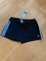 Adidas Shorts *NEU* Niedersachsen - Ilsede Vorschau