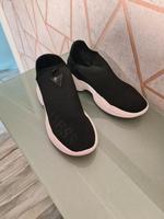 Guess Schuhe Sachsen-Anhalt - Halle Vorschau