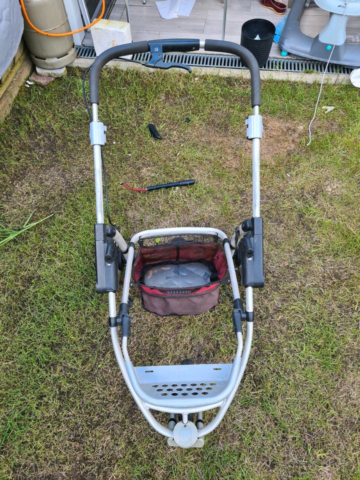 Quinny Speedi Kinderwagen. in Ritterhude