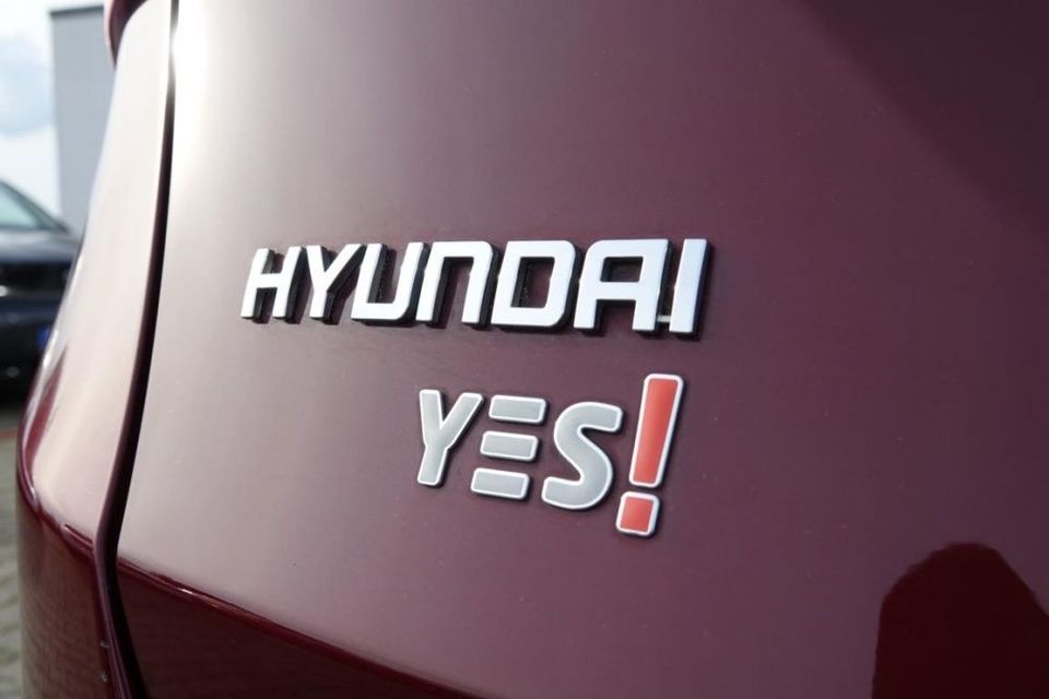 Hyundai i30 CW 1.4 YES! 74kW Klima 16Zoll Navi Kamera NS in Düren