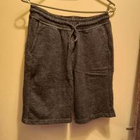 Wärmende Sportshort, Größe 146, Baumwolle,schwarz Hannover - Linden-Limmer Vorschau