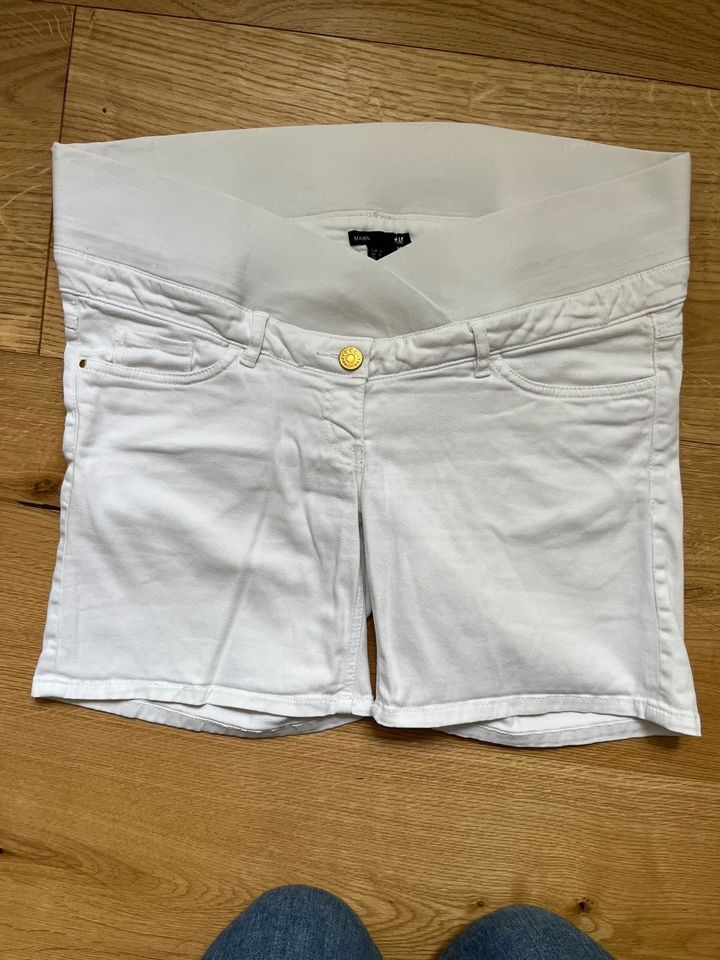 Umstandshorts weiß H&M Gr. 36 in Moosburg a.d. Isar