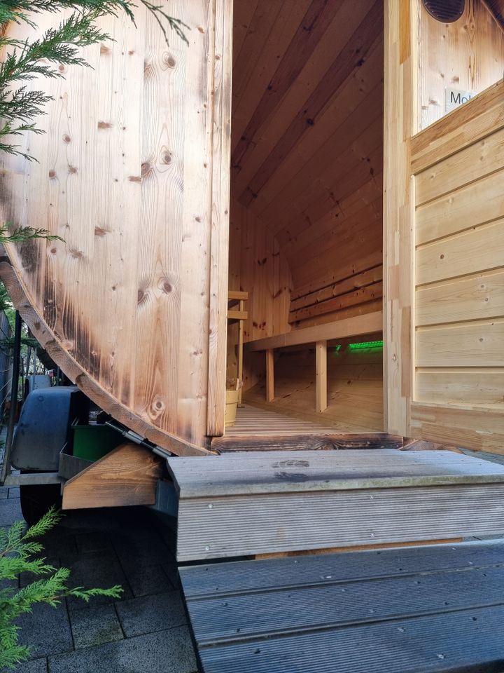 Mobile Sauna für bis zu 8 Pers. Saunafass FassSauna aufm Anhänger in Bad Salzuflen