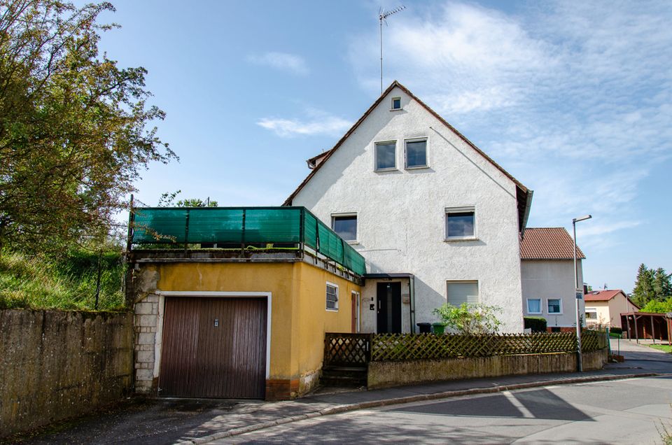 solides Wohnhaus in zentraler Stadtlage in Vilseck