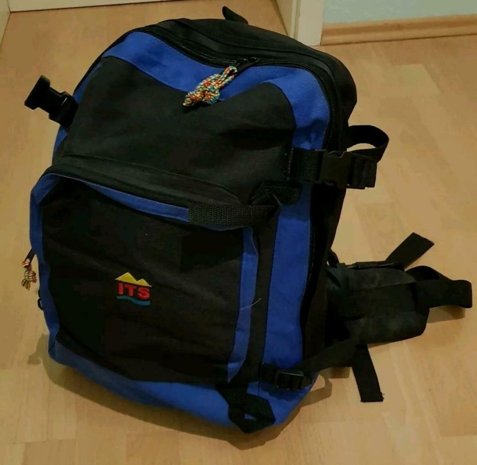 Sportlicher Kinderrucksack von ITS Reisen blau schwarz Rucksack in Dresden