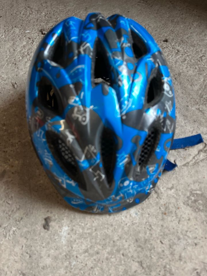 Abus - Fahrradhelm - 45 - 50 cm  unfallfrei in Paderborn