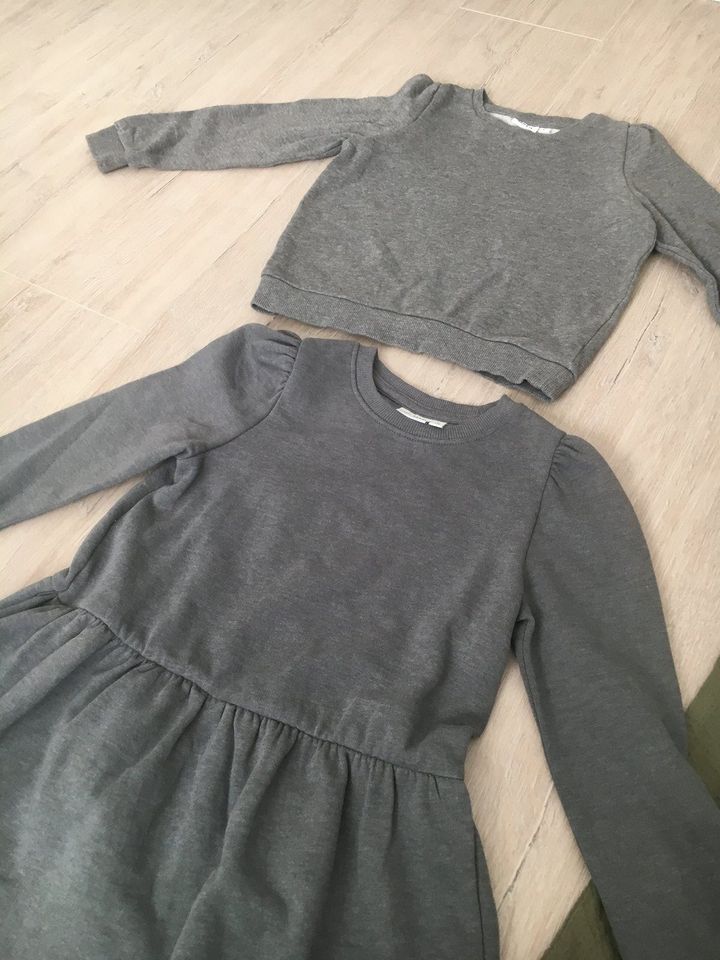 Name It & H&M ° 2 Pullover & Jumpsuit im Set ° Größe 104° Mädchen in Östringen