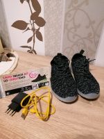 LED Leuchtsohle Sneaker USB Kinder Schuhe Farbe Gr. 33 alive NEU Niedersachsen - Großheide Vorschau