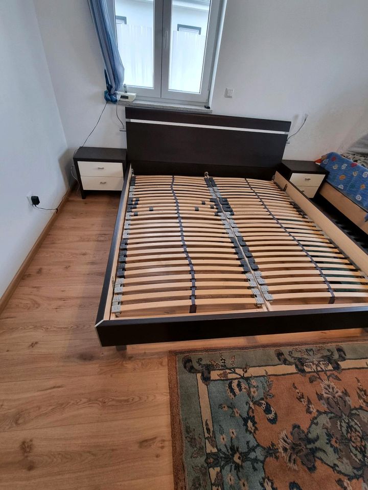 Schlafzimmer Bett in Dingolfing