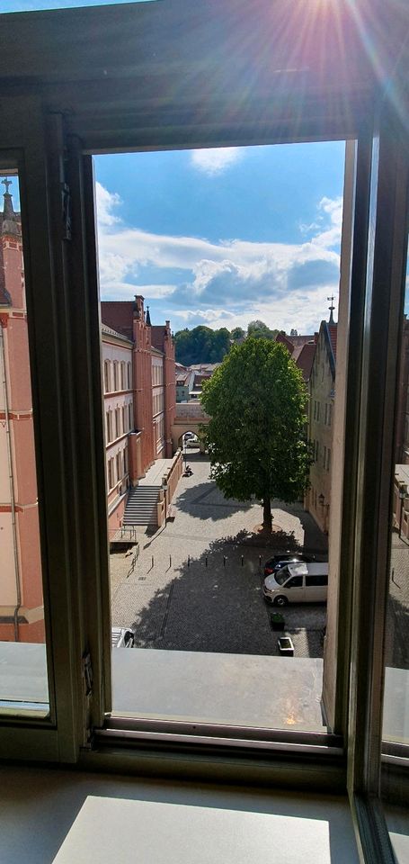 Helle ruhige Altbauwohnung Altstadt Meißen m. Balkon in Meißen