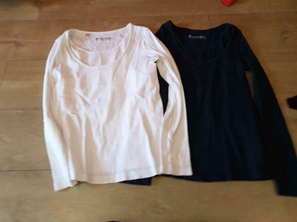 Still- und Umstandsmode Tops T-Shirts Langarm-Shirts H&M bpc C&A in Wildberg