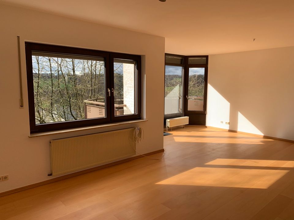 Maisonette-Wohnung mit Garage und EBK nahe Zentrum in Gummersbach