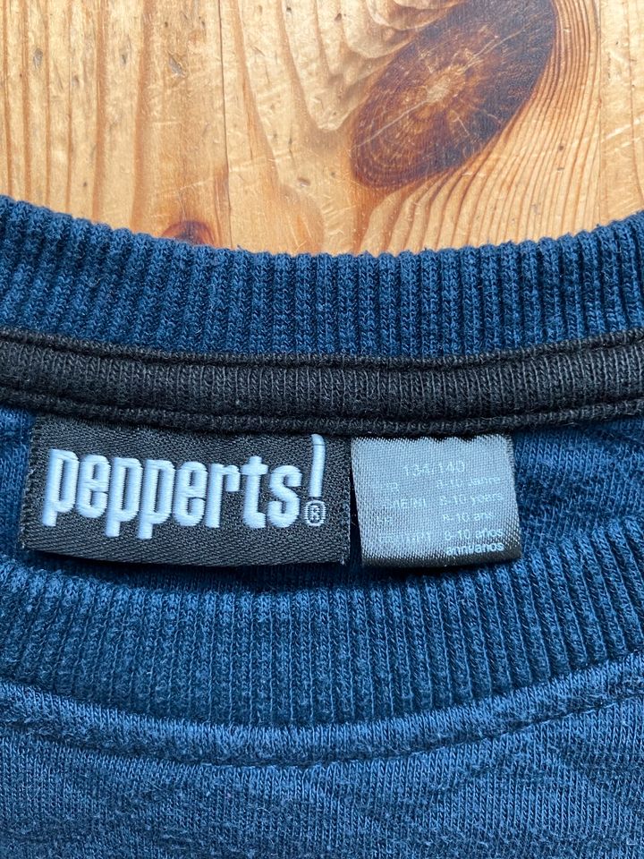 3x Pulli Pullover 134/140 C&A H&M PEPPERTS in Berlin