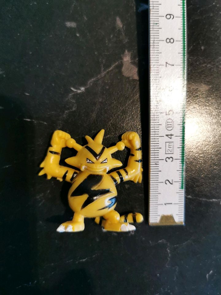 Pokémon Figuren in Olching