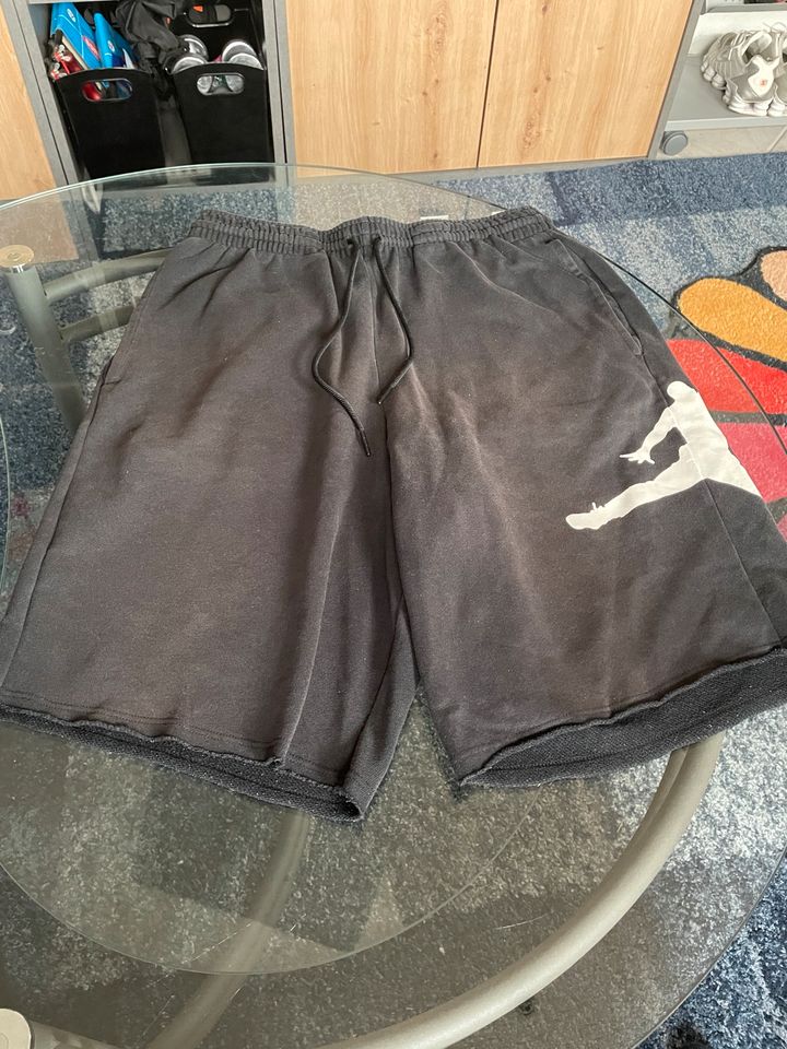 Kurze Hose Jordan schwarz Gr.M in Remscheid