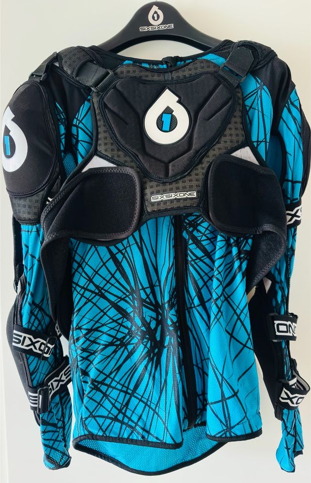 661 EVO pressure Suit sixsixone XL (paintball, Downhill) in Augsburg