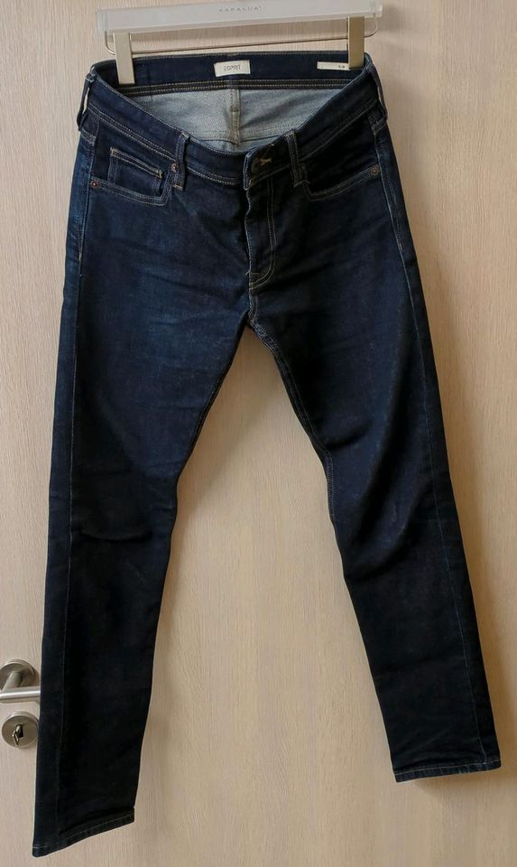 Jeanshose Esprit blau slim 29/32 Jeans in Aiterhofen