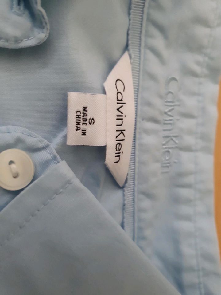 Damen Bluse Calvin Klein Gr.S in Duisburg