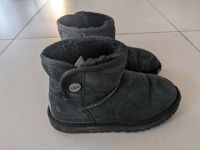 UGG Stiefel schwarz Größe 33,5 Baden-Württemberg - Blaustein Vorschau