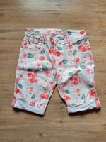 Shorts kurze Hose weiß rot Kirschen Blue Fire 38 M Niedersachsen - Braunschweig Vorschau