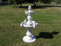 Springbrunnen aus Beton 148 cm incl. 2 Pumpen Neu incl. Versand Sachsen-Anhalt - Wimmelburg Vorschau
