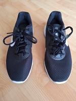 Nike Lauf- und Sportschuhe "running" in schwarz, Größe 37,5 - NEU Brandenburg - Falkensee Vorschau