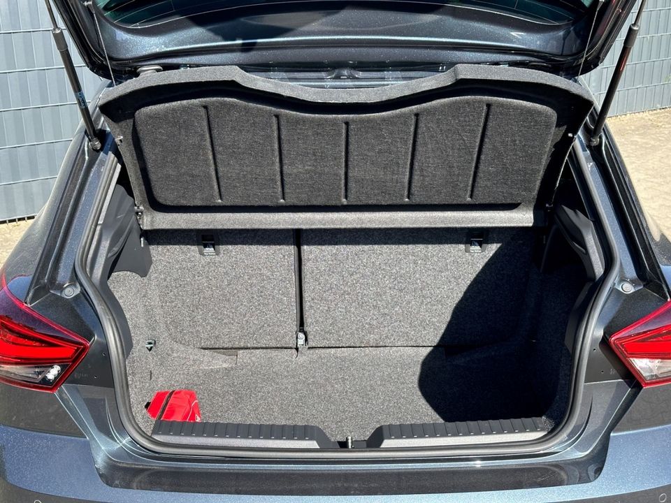Seat Ibiza FR 1.0 TSI Black Ed. NAV/LED/RFK/SH/18ZOLL in Uelzen
