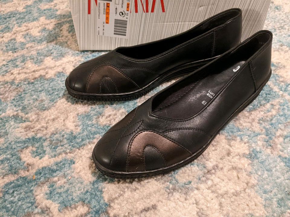 Jenny by ara Slipper Luftpolster Echt Leder  Gr. 6 1/2 neu! in Karlsruhe