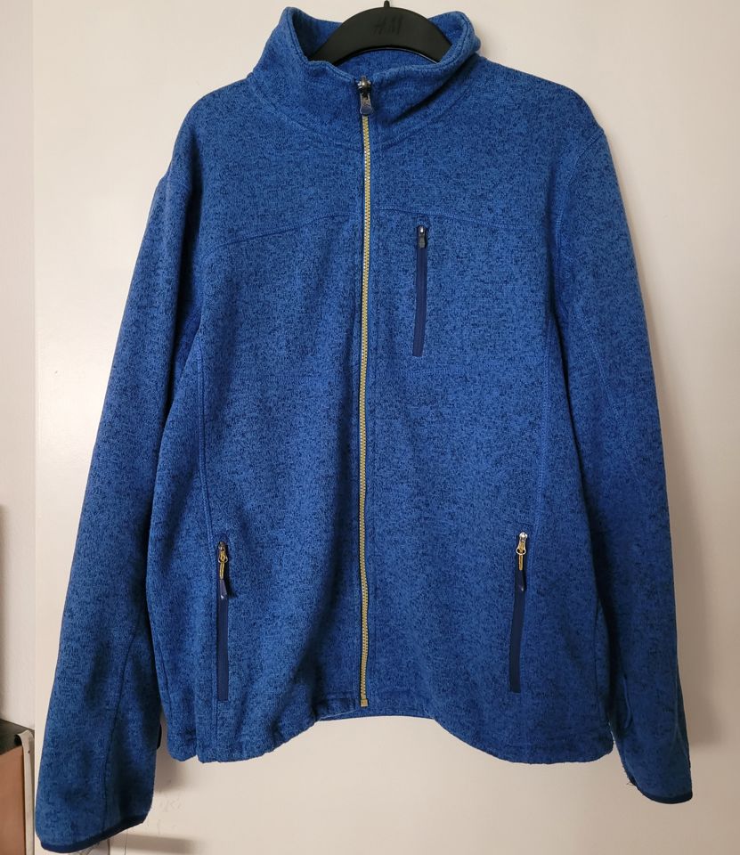 McKinley Fleecejacke Strickfleece Sportjacke blau Gr. L in Aachen