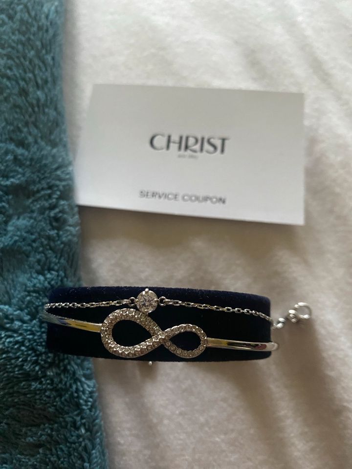 Swarovski Armband Infinity neu, ungetragen € 80,— in Hamburg