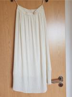 Rock von UNIQLO Gr. XS 100% Polyester Düsseldorf - Heerdt Vorschau