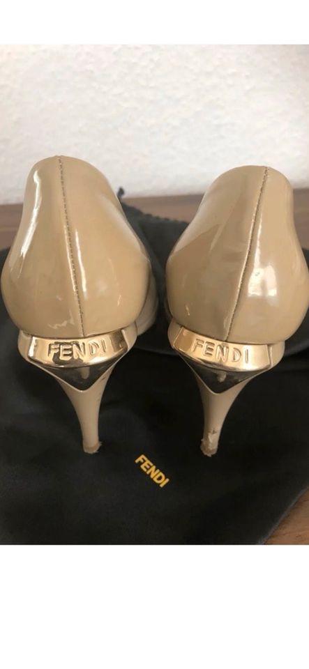 Fendi Pumps 100% Original in Korntal-Münchingen