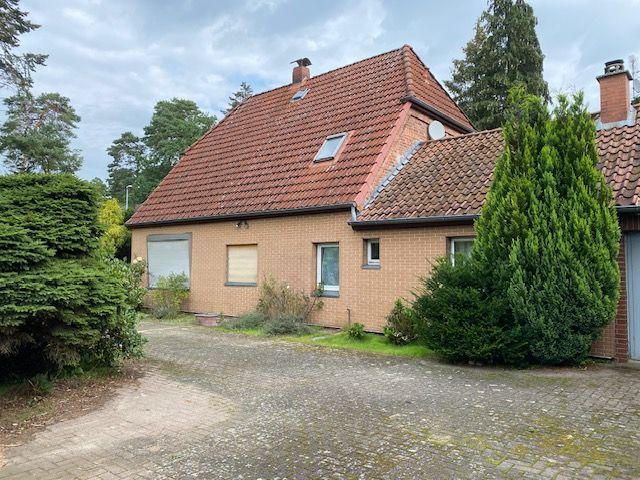 Tolles Grundstück in Ehlershausen - sanieren oder Neubau möglich in Burgdorf