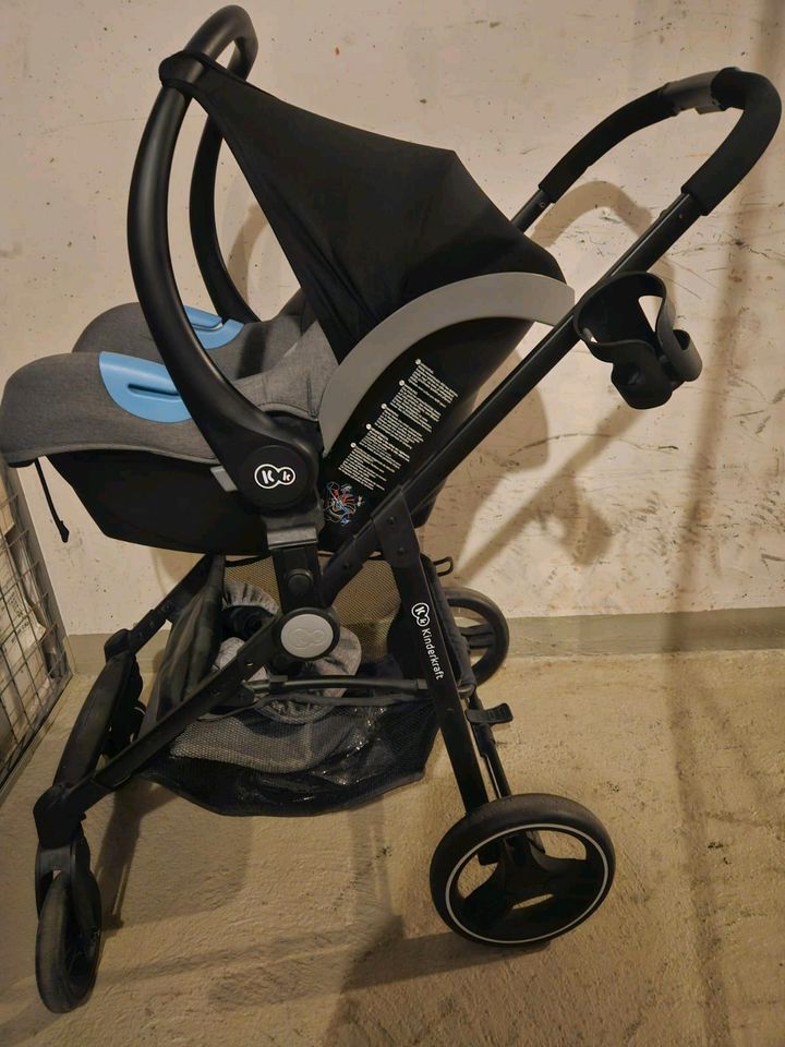 Kinderwagen 3 in 1 tip top Zustand fast neu in Schwetzingen