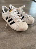 Adidas Superstar Sneaker Gr.35 Kreis Pinneberg - Pinneberg Vorschau