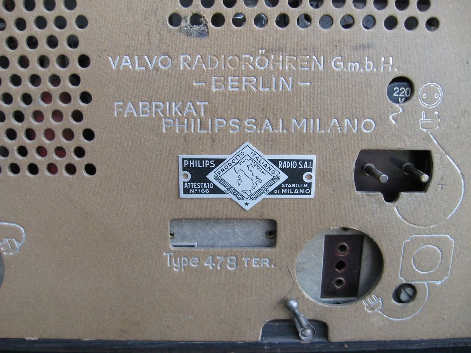 PHILIPS Italy Typ 478, Röhrenradio von 1940/41 in Südergellersen