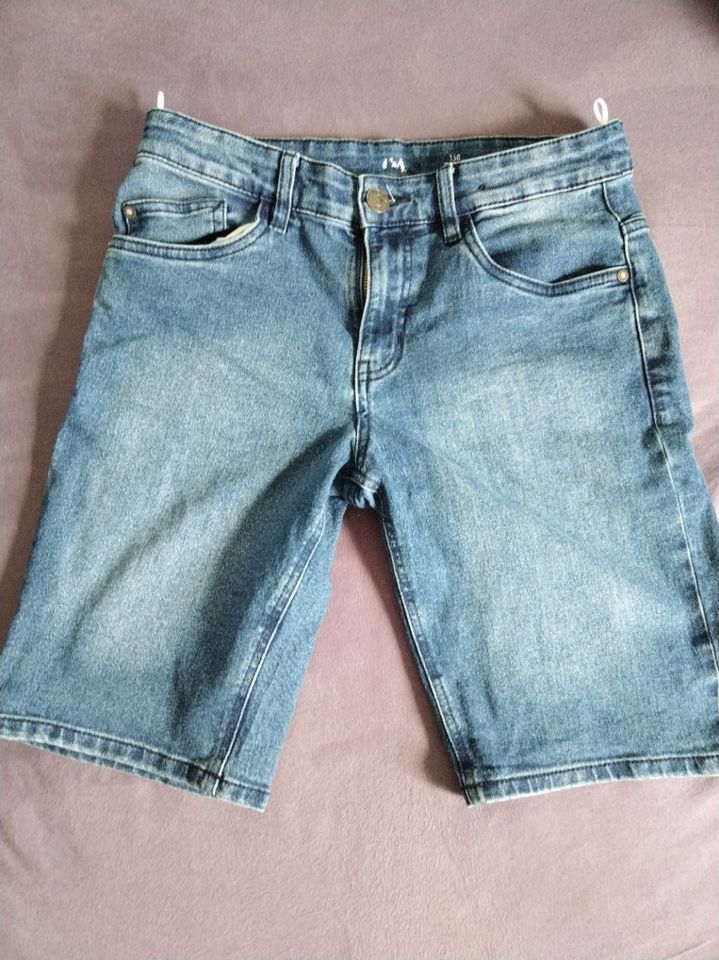 Wie neu! 2 Jeans Shorts Junge Gr.158 in Eschweiler