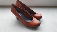 Pumps, High Heels,  Gr38, Tamaris, Leder Niedersachsen - Vechta Vorschau