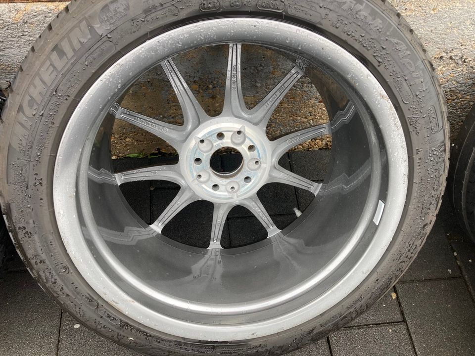 Original Mercedes E63 AMG 19" Alu-Wintersatz A2134012600 in Deizisau 